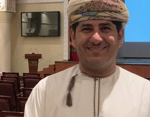 عمان تتقدم ١٤ مركزا