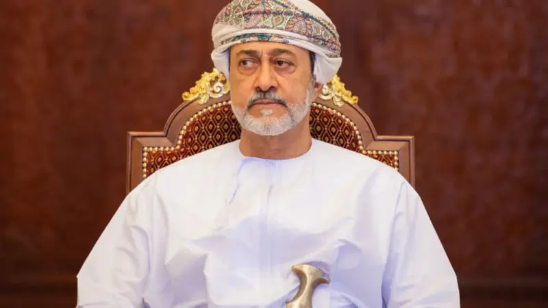 جلالةِ السُّلطان يبعث رسالةً خطيّةً إلى جلالة  ملك الأردن سلّمها وزير الخارجية