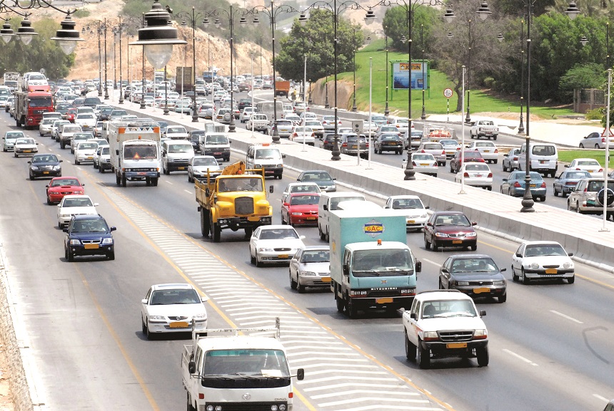 انخفاض عدد الحوادث المرورية في عُمان 60% خلال السنوات الخمس الماضية