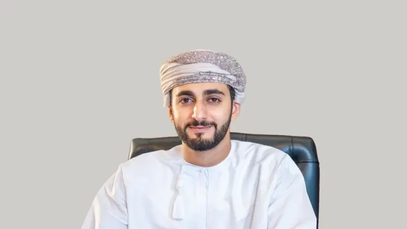 وزارة الثقافة والرياضة والشباب تُقدم دعمًا ماليًّا لميادين الهجن في جميع المحافظات