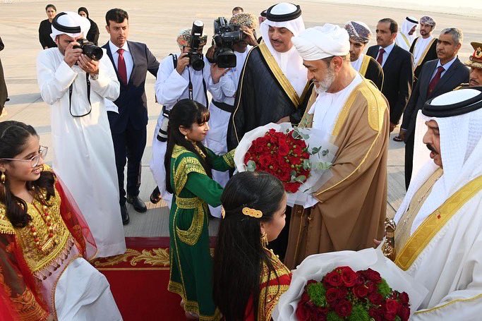 جلالةِ السُّلطان المعظم يزور مجلس التنمية الاقتصادية البحريني في العاصمة المنامة