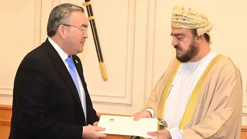 جلالةُ السُّلطان المعظم يتلقّى رسالة خطيّة من رئيس جمهورية كازاخستان