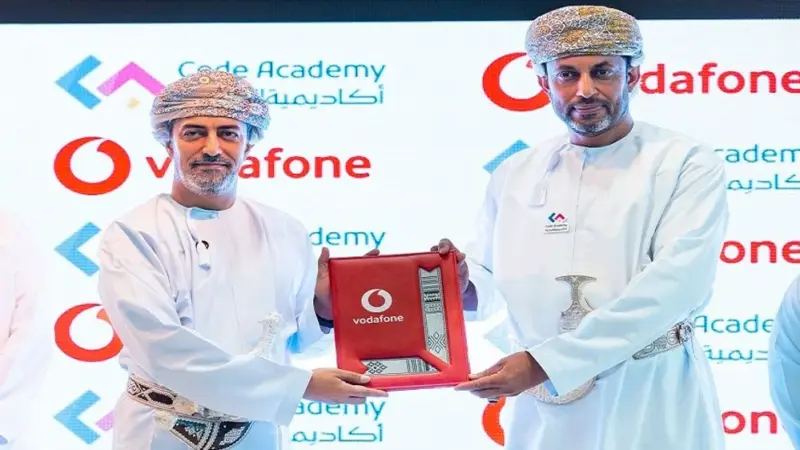 شراكة بين “فودافون” وأكاديمية البرمجة لتقديم برنامج لتنمية المهارات الشبابية