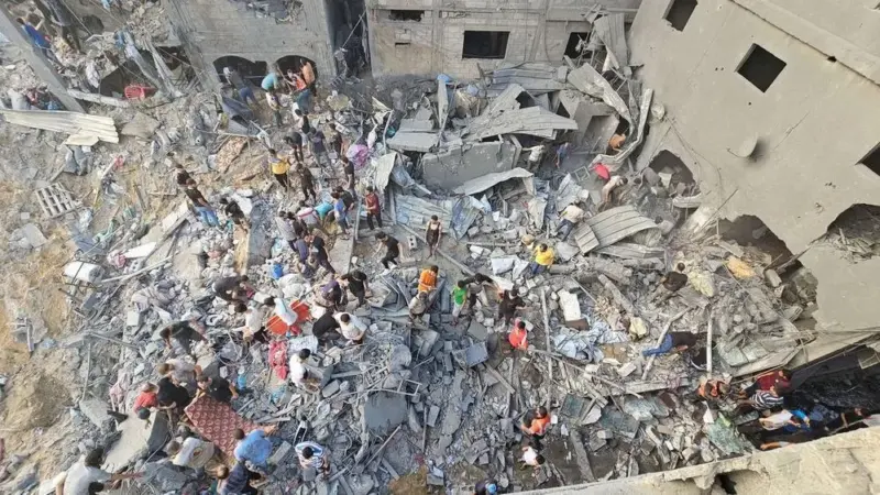 سلطنة عُمان تُدين وتستنكر استهداف قوات الاحتلال الإسرائيلي مخيم جباليا في قطاع غزة