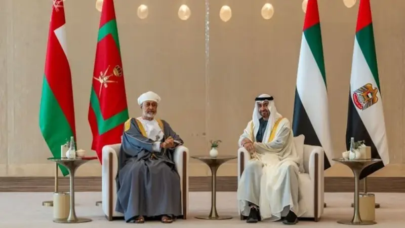 سلطنة عُمان ودولة الإمارات العربية المتحدة تصدران بيانا