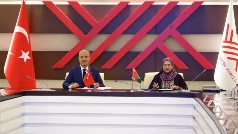 سلطنة عُمان وتركيا توقّعان على مذكرة تفاهم في التعليم العالي