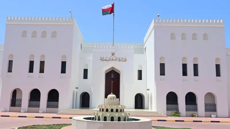سلطنةُ عُمان تُدين غارات الاحتلال الإسرائيلي على غزة ودرعا السورية