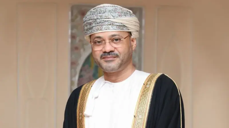 وزير الخارجية يتلقى اتصالا من نظيره الباكستاني ويلتقي نظيره العراقي