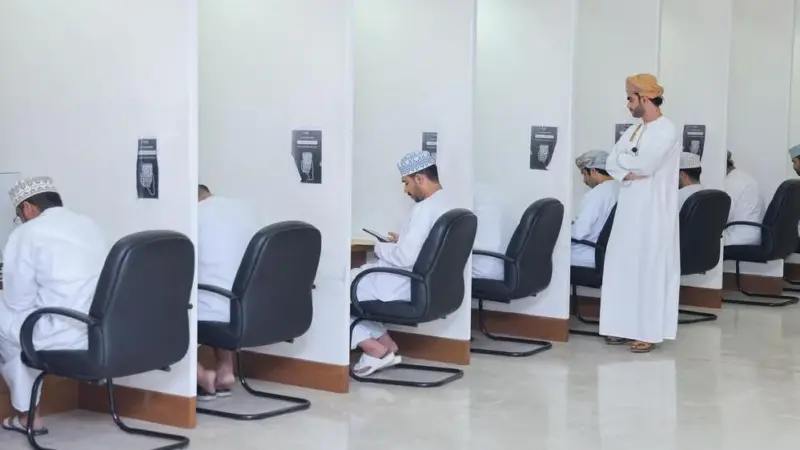 يونس المنذري لـ«الوصال»: ملف المسرحين ما زال مؤرقًا و60 ألف خريج سنويًّا يضاعفون تحدي التوظيف.. والحلول تتطلب إحلالًا أوسع ووظائف تليق بالمؤهلات