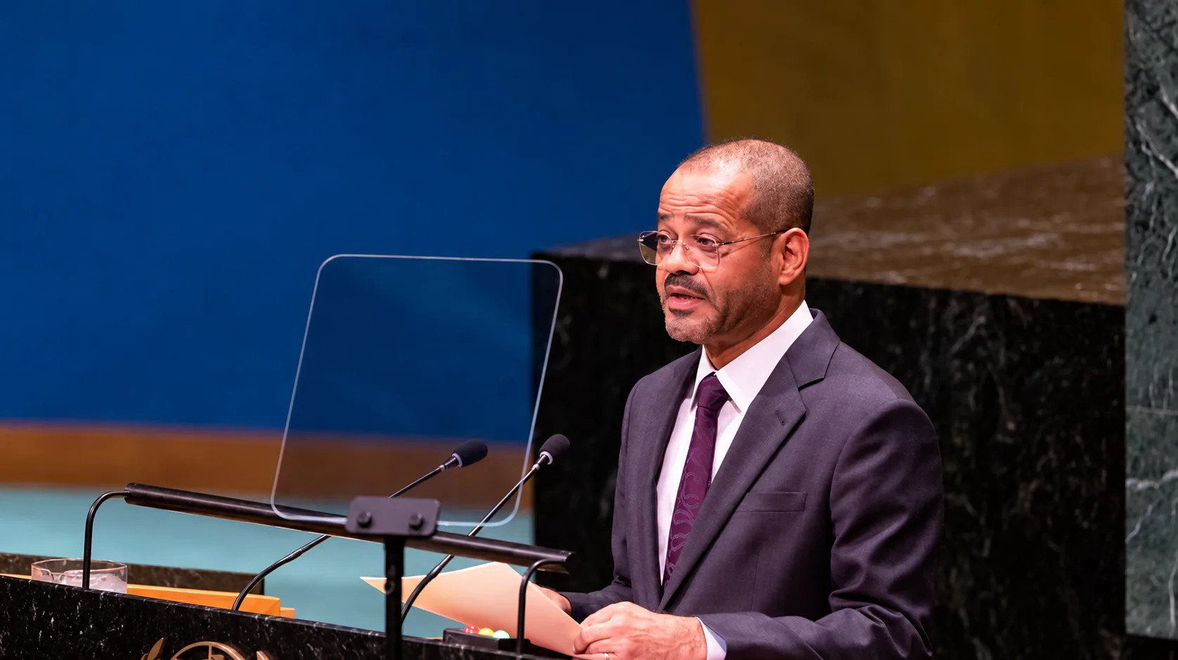 سالم الجهوري لـ«الوصال»: عُمان تجدّد رؤيتها للأمن الشامل في الخليج.. والمنطقة أمام خيار التفاهم أو العودة إلى الصراعات